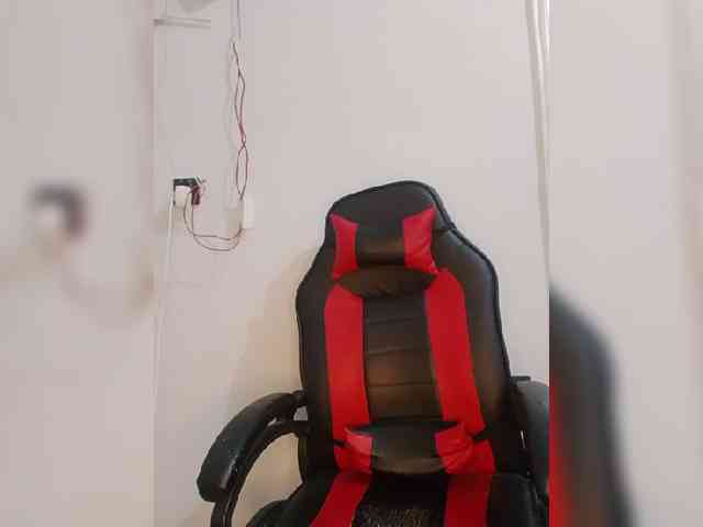 alinapopy's live room
