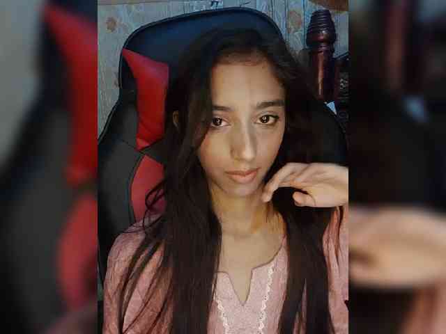 AlinaPopy webcam
