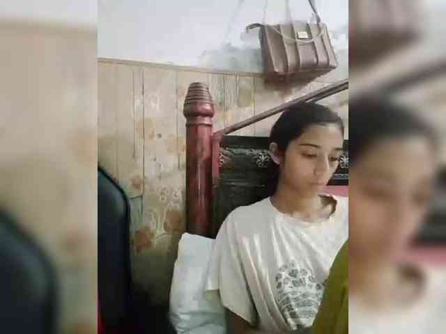 AlinaPopy webcam