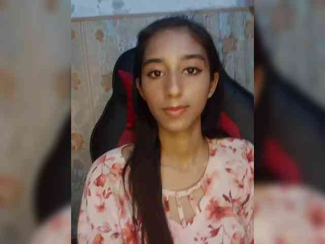 AlinaPopy webcam
