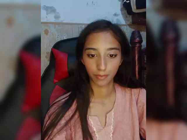 AlinaPopy webcam
