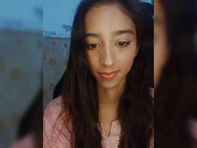 AlinaPopy webcam