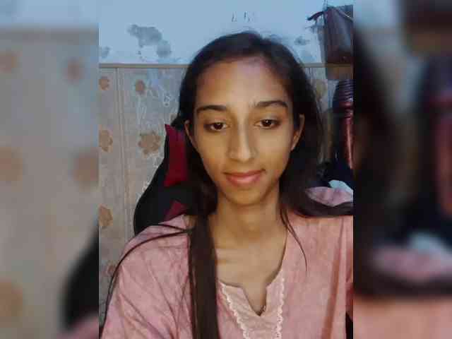 AlinaPopy webcam