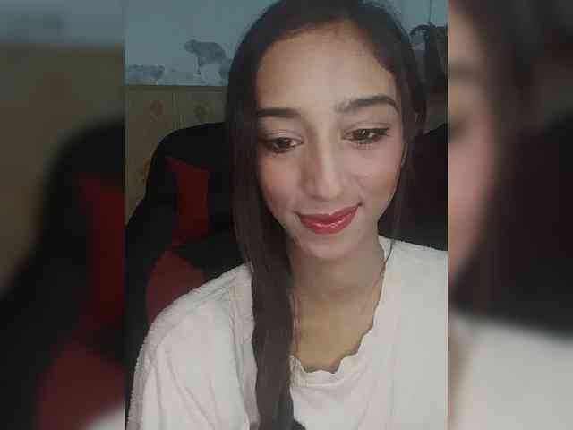 AlinaPopy webcam