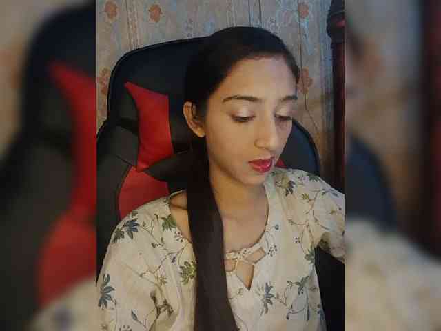 AlinaPopy webcam