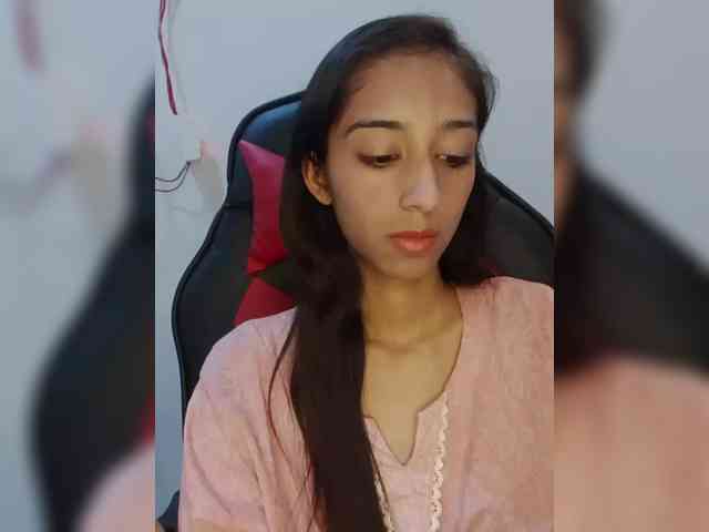 AlinaPopy webcam