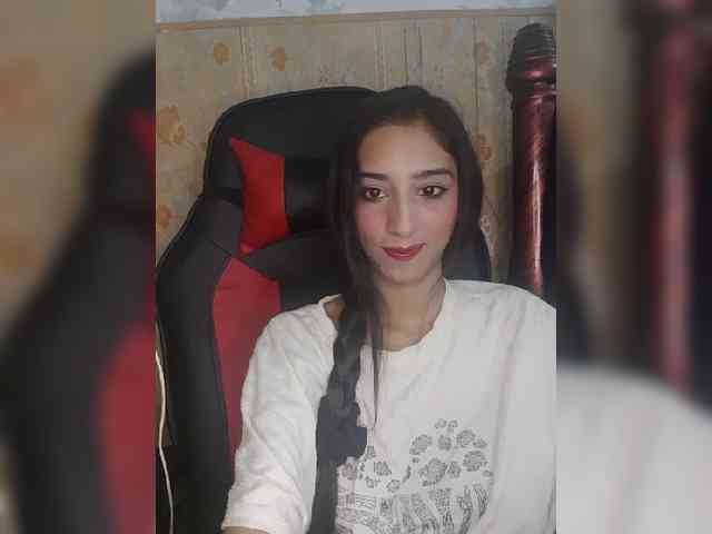 AlinaPopy webcam