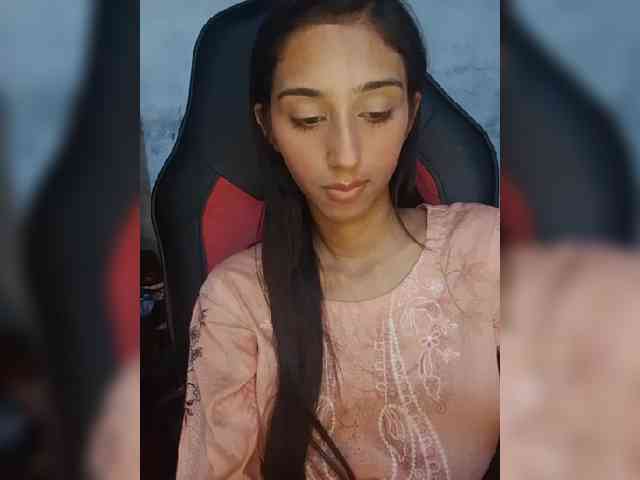 AlinaPopy webcam