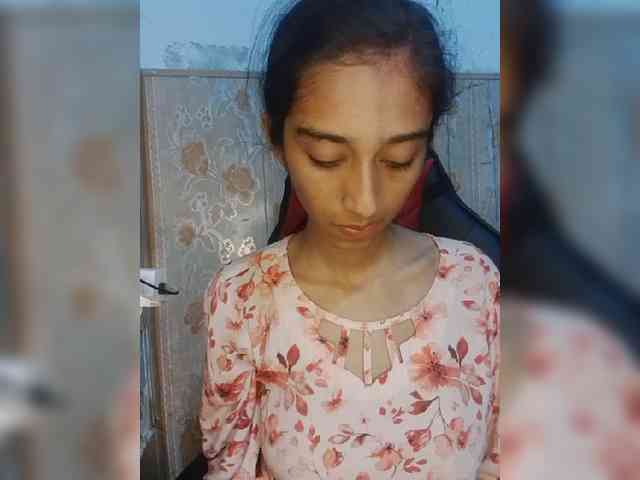 AlinaPopy webcam