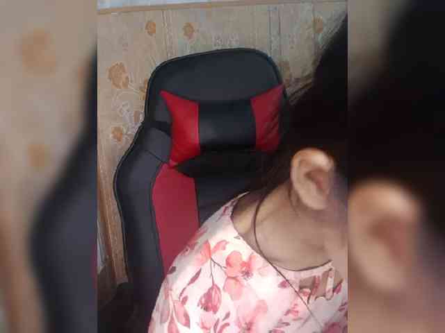 AlinaPopy webcam