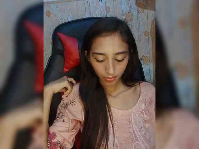 AlinaPopy webcam