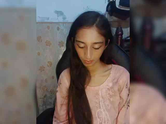 AlinaPopy webcam