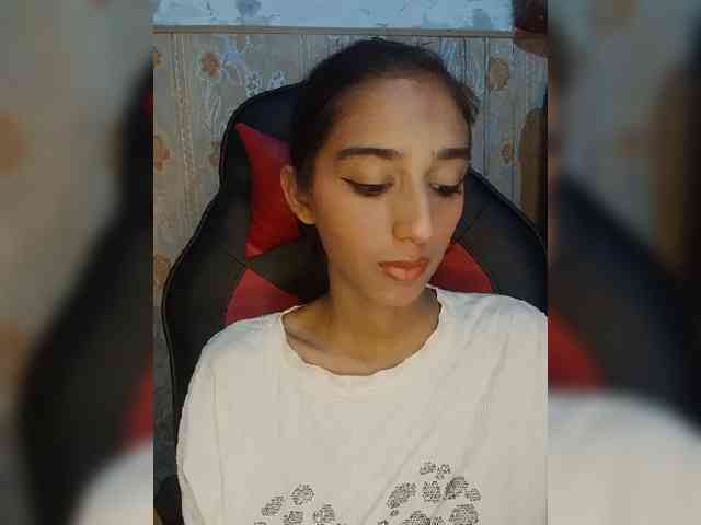AlinaPopy webcam