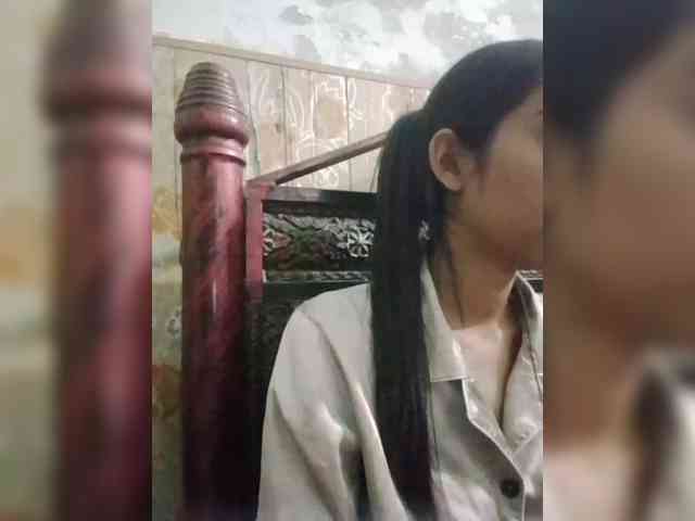 AlinaPopy webcam