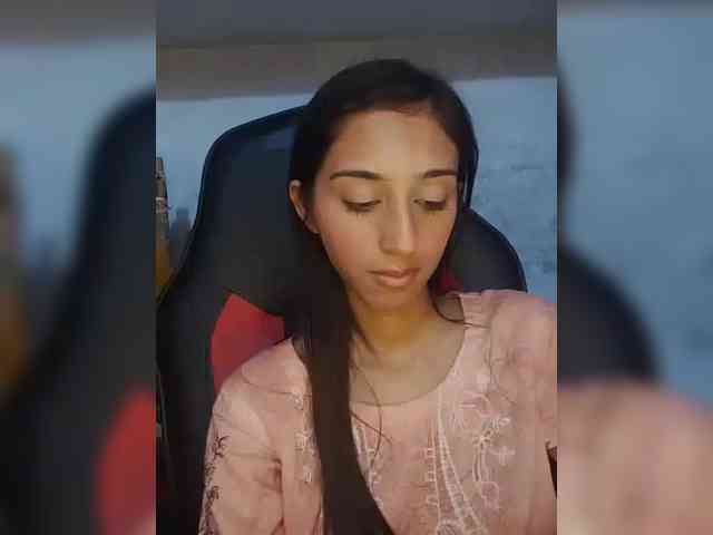 AlinaPopy webcam