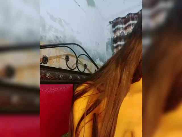 AlinaPopy webcam