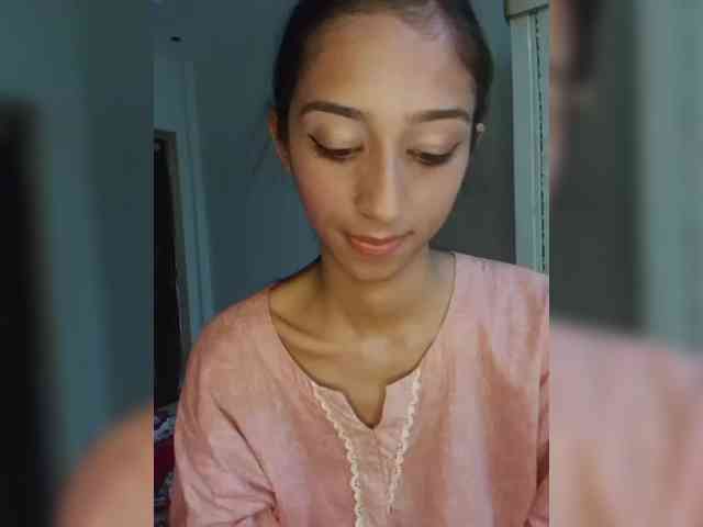 AlinaPopy webcam