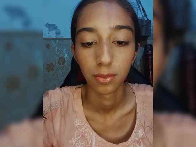AlinaPopy webcam
