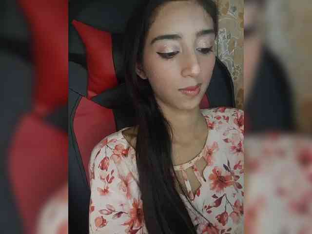 AlinaPopy webcam