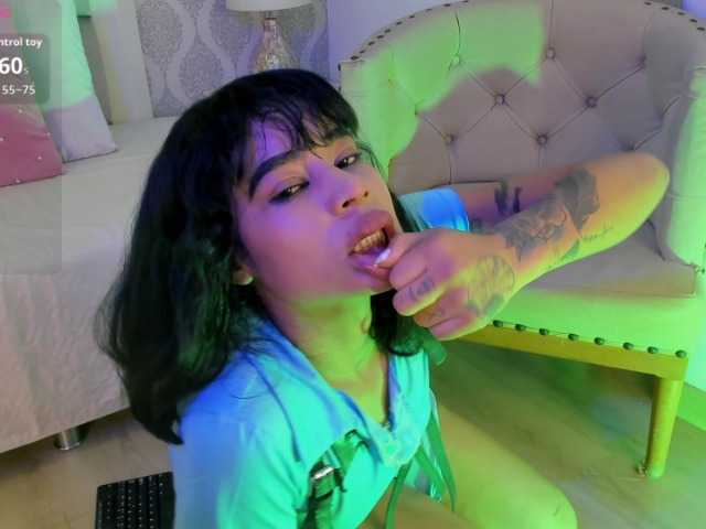 ribylove live cam on BongaCams