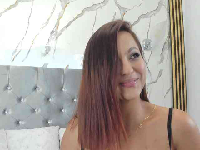 vanessaasquirt webcam