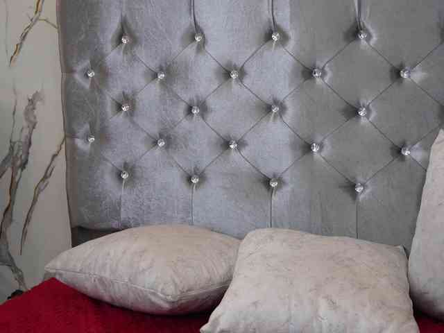 vanessaasquirt webcam