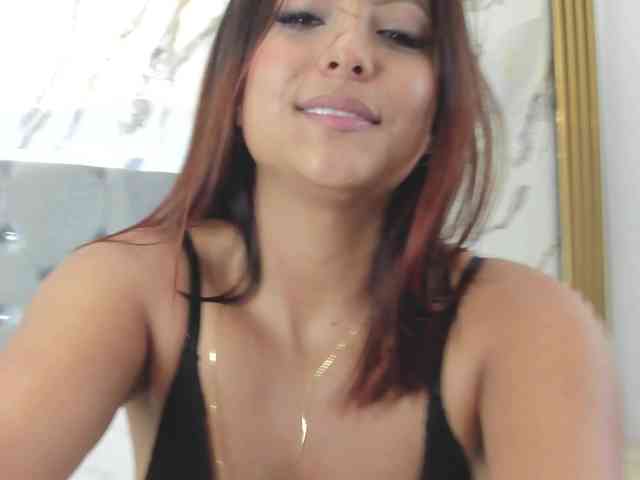 vanessaasquirt webcam