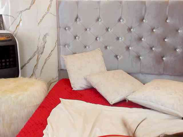 vanessaasquirt webcam