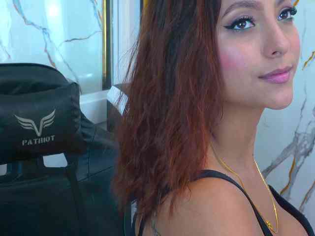 vanessaasquirt webcam