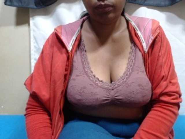 Sahobelle live cam on BongaCams