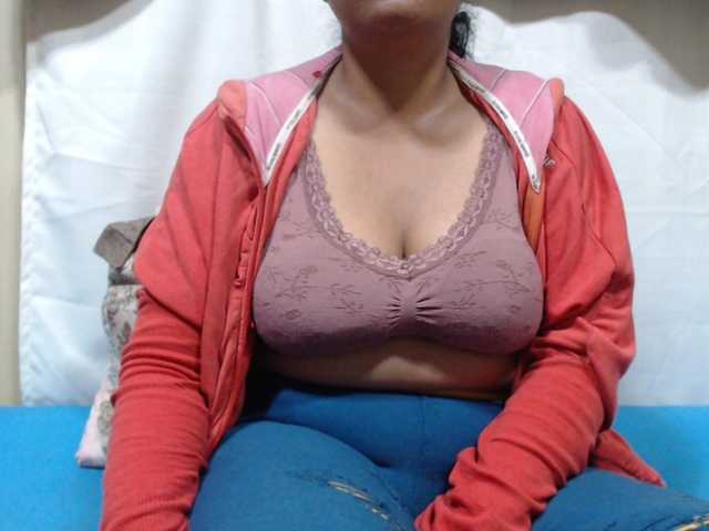 Sahobelle live webcam show