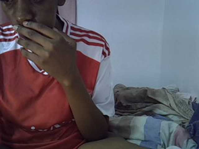 Cutegod22, live now on BongaCams