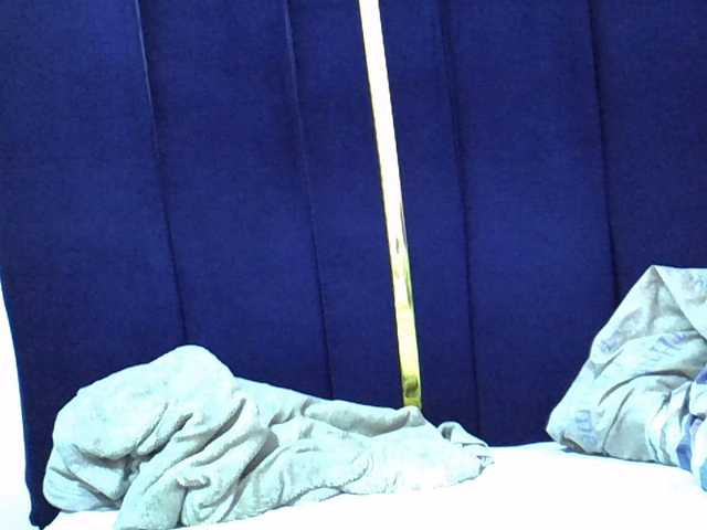 Cutegod22 live cam on BongaCams