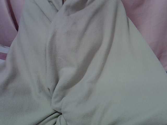 Cutegod22 live cam on BongaCams