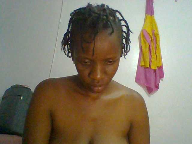 Cutegod22 live cam on BongaCams