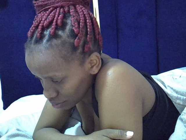 Cutegod22 live cam on BongaCams