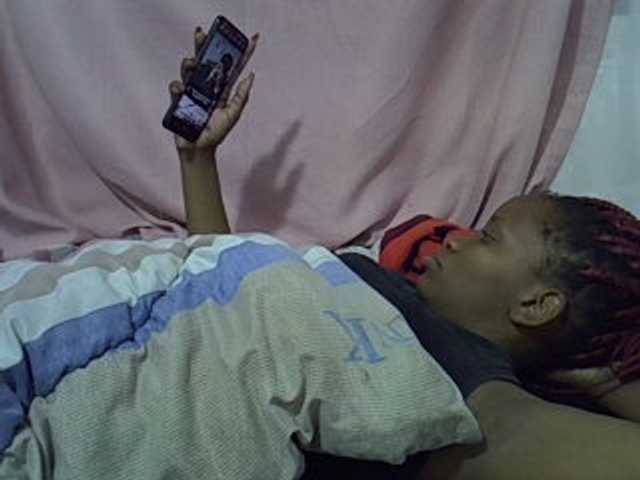 Cutegod22 live cam on BongaCams