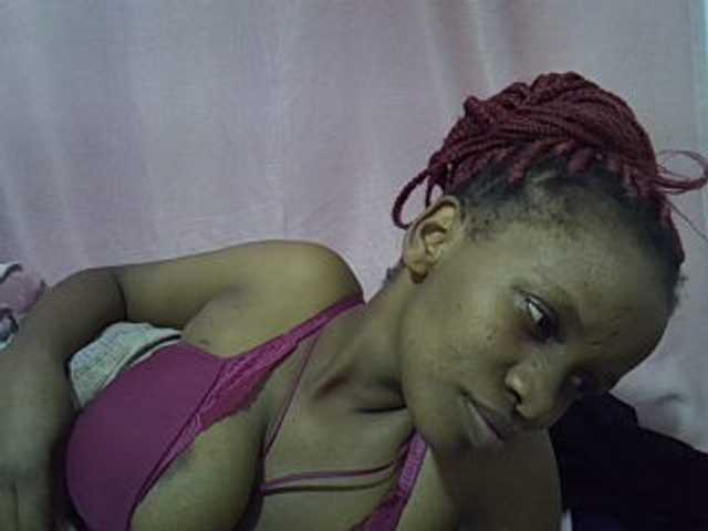 Cutegod22 live cam on BongaCams