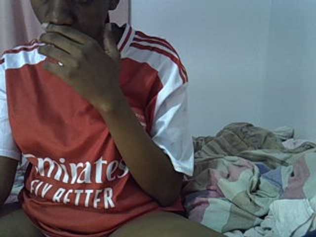 Cutegod22 live cam on BongaCams