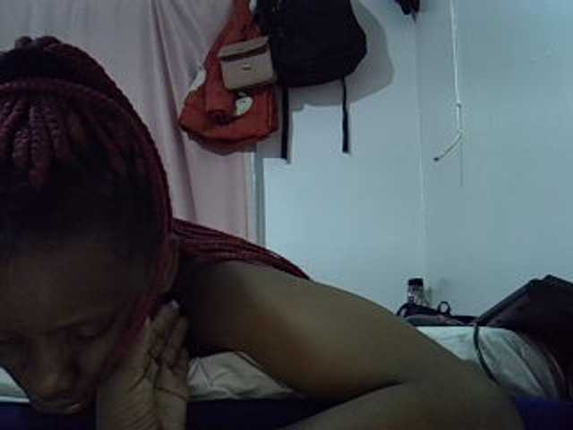 Cutegod22 live cam on BongaCams