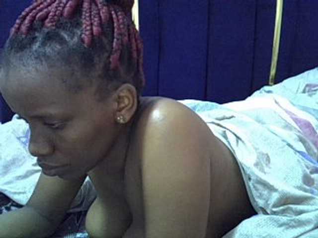 Cutegod22 live cam on BongaCams