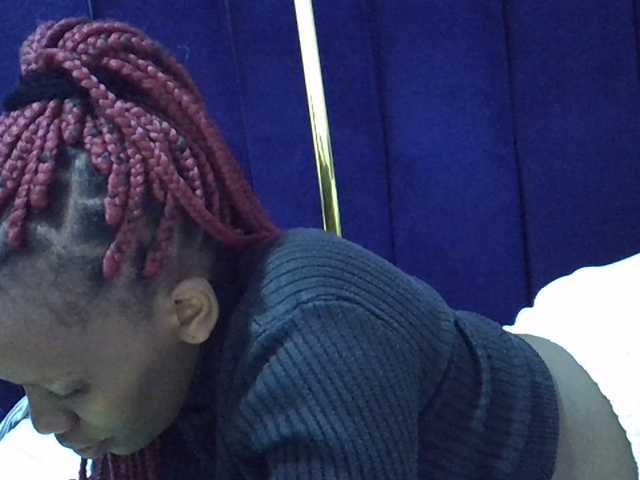 Cutegod22 live cam on BongaCams