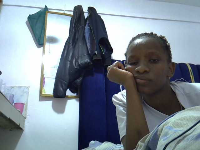 Cutegod22 live cam on BongaCams