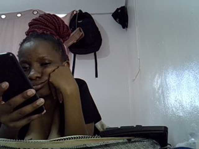 Cutegod22 live cam on BongaCams