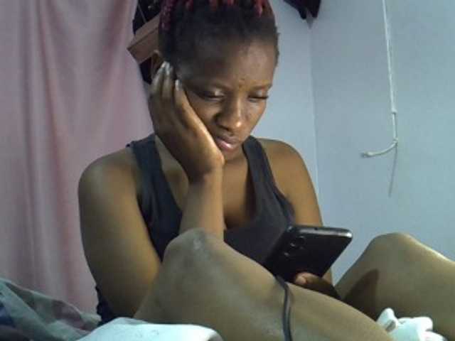 Cutegod22 live cam on BongaCams