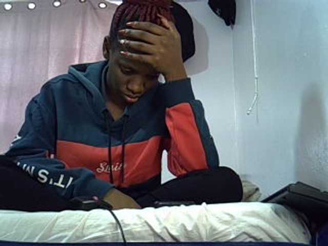 Cutegod22 live cam on BongaCams