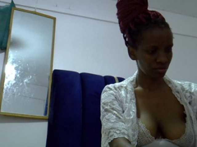 Cutegod22 live cam on BongaCams