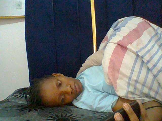 Cutegod22 live cam on BongaCams