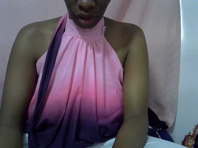 Cutegod22 live cam on BongaCams