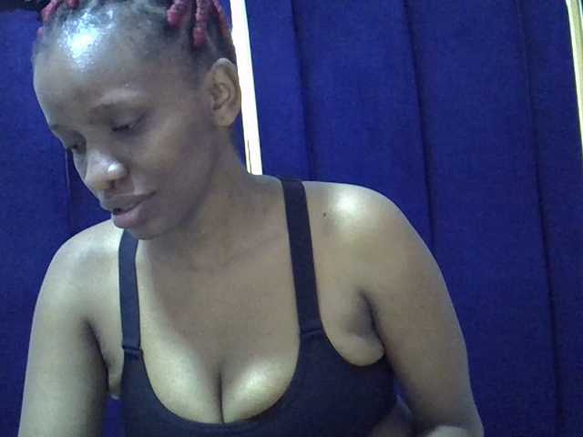 Cutegod22 live cam on BongaCams